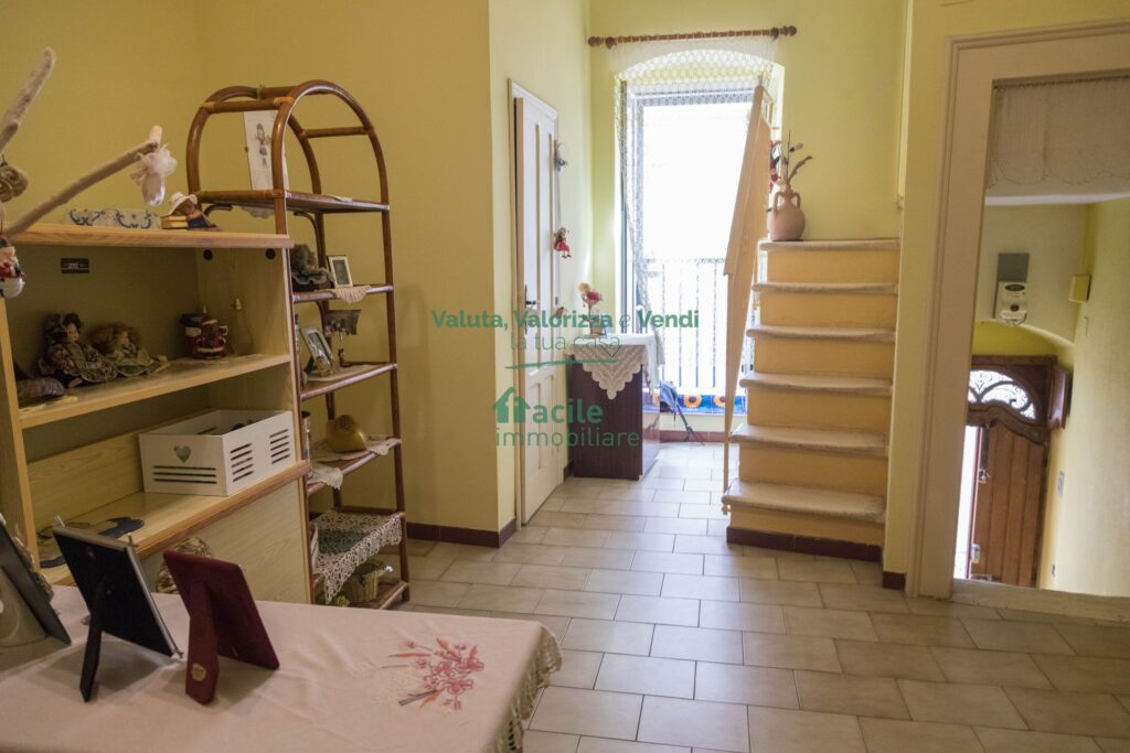 Casa indipendente in Conversano, libera subito Facile Immobiliare