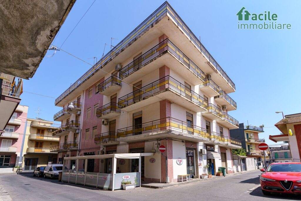 Appartamento in vendita ad Aci Catena via Galieo Galilei Facile Immobiliare