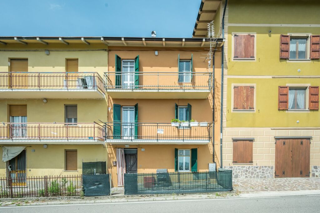 VILLA A SCHIERA in vendita a VENTASSO INDIPENDENTE IN OTTIME CONDIZIONI Facile Immobiliare