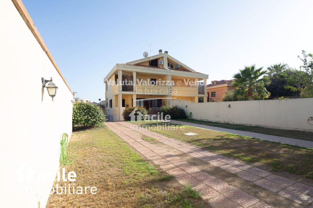 Villa in vendita a Quartu Sant'Elena Con Giardino e Piscina Facile Immobiliare